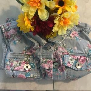 Floral vest